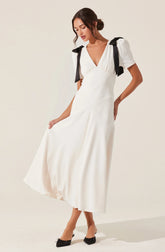 Lbruh Ciela Bow Puff Sleeve Dress