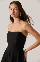 Lbruh Reiona Strapless Pleated Midi Dress