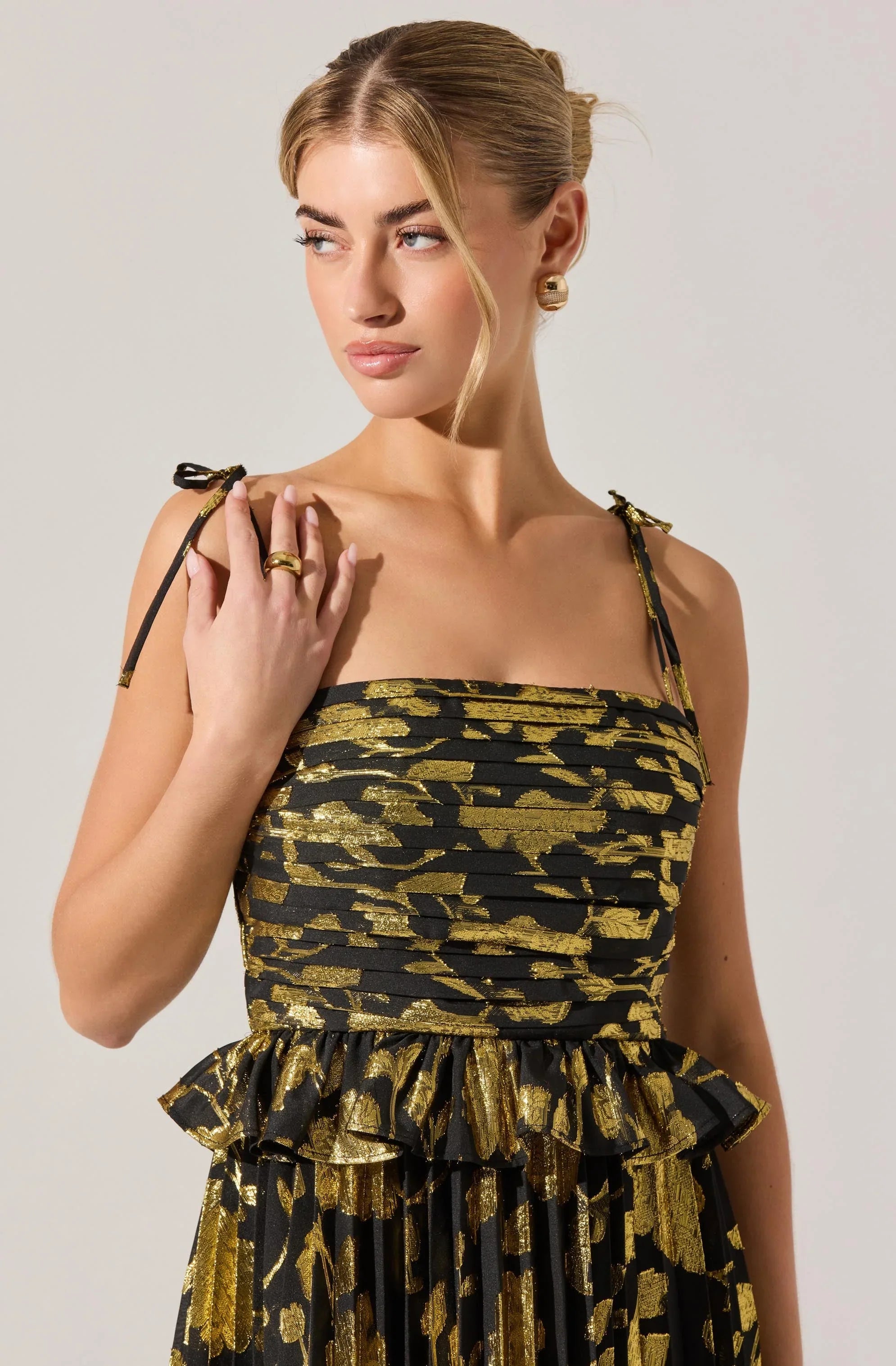 Lbruh Emerys Pleated Metallic Floral Maxi Dress