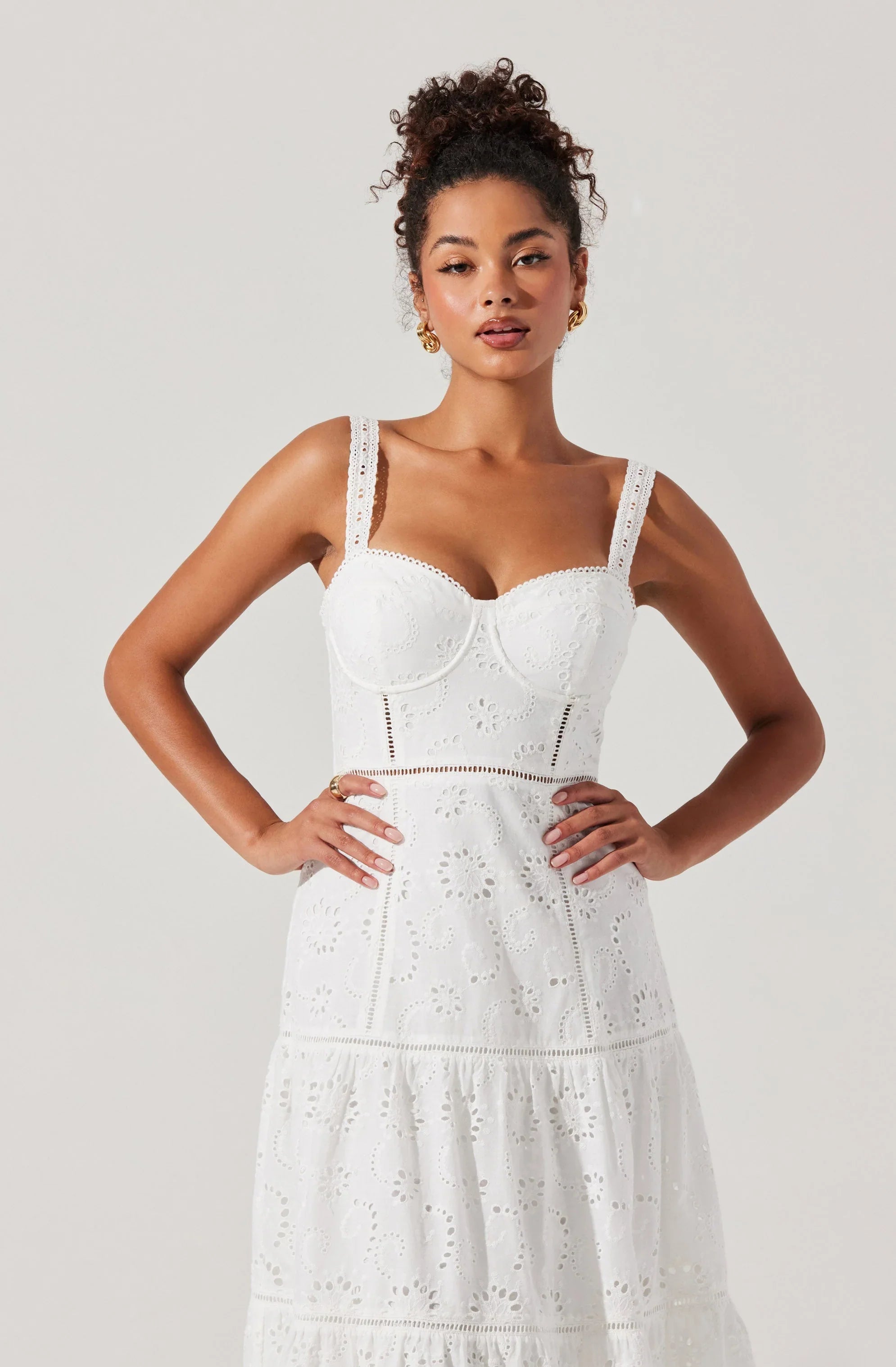 Lbruh Pellagia Eyelet Midi Dress