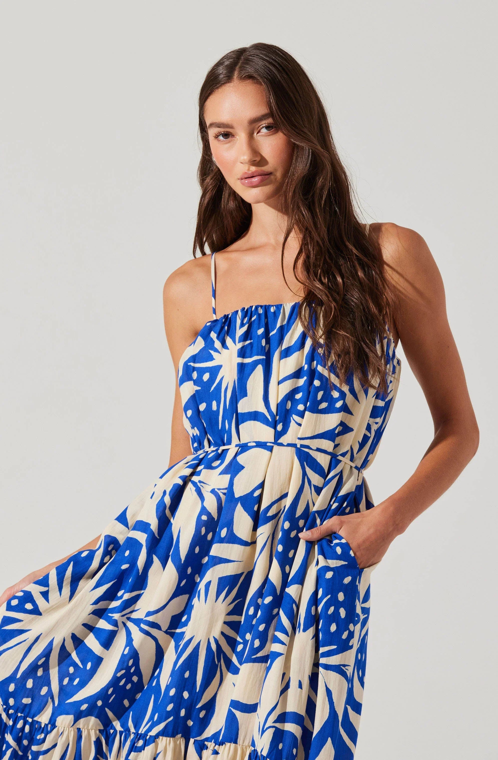 Lbruh Sarina Linen-Blend Floral Maxi Dress