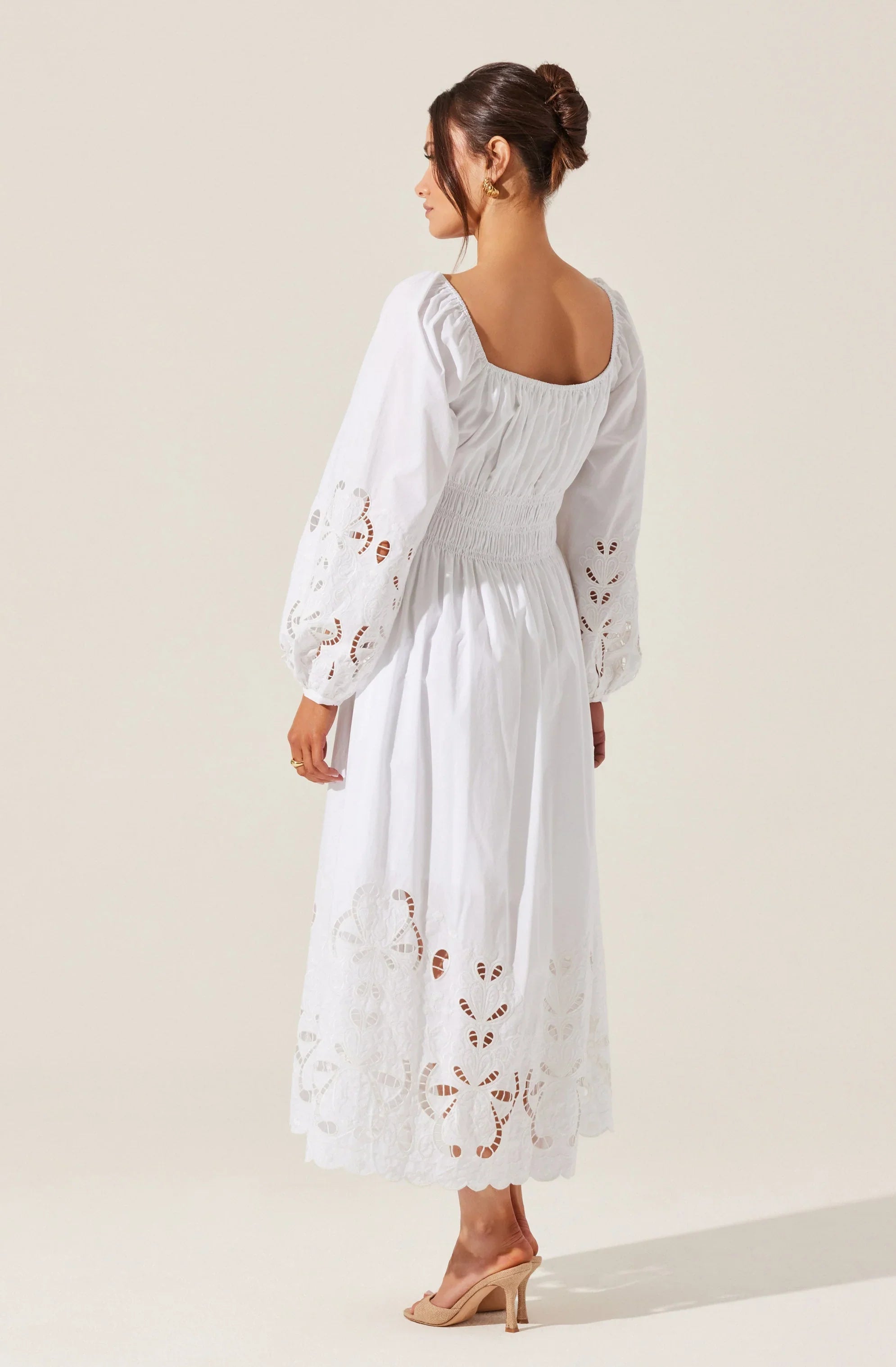 Lbruh Wisnia Eyelet Embroidered Dress
