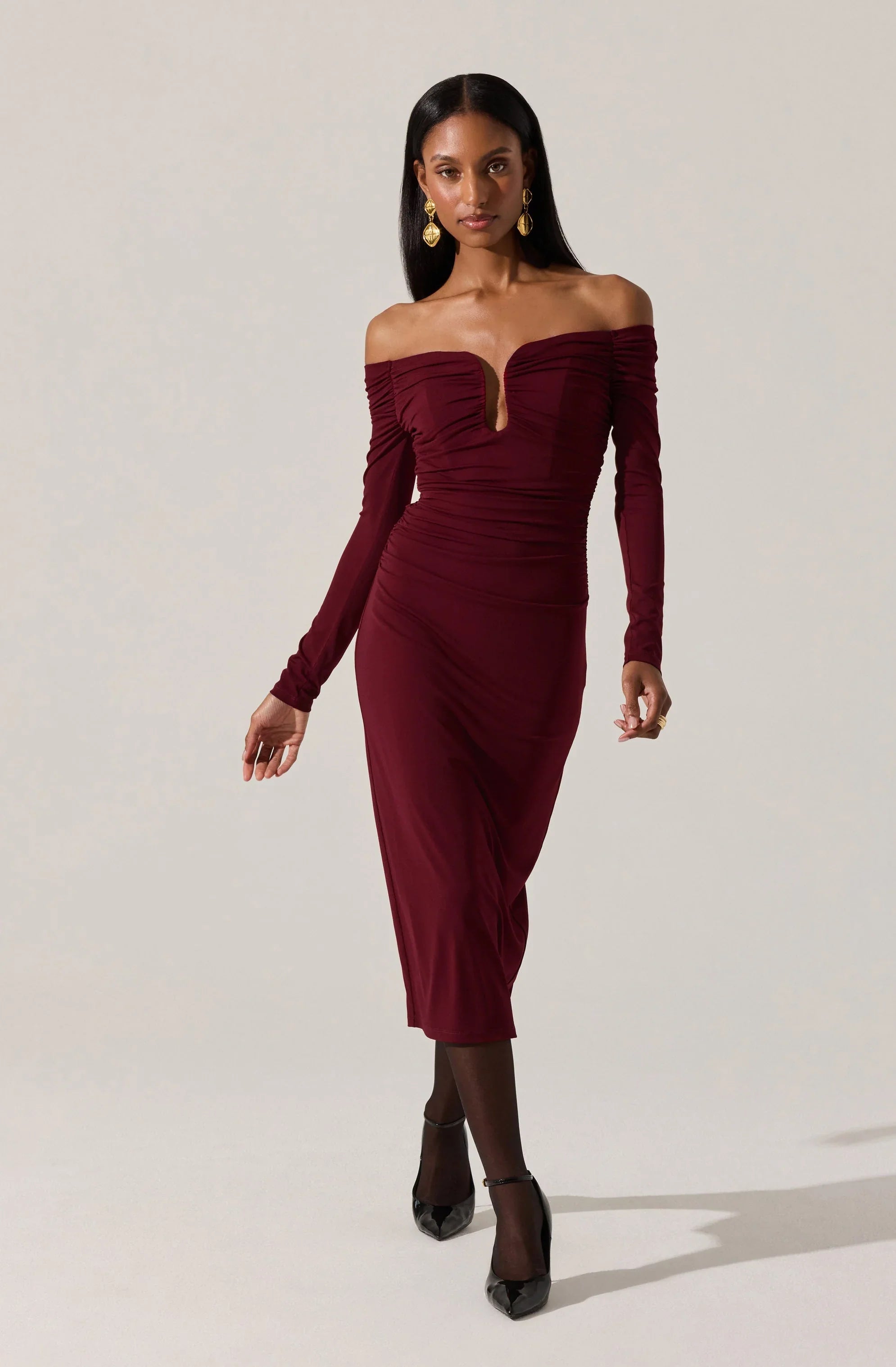 Lbruh Lovinia Ruched Off Shoulder Midi Dress