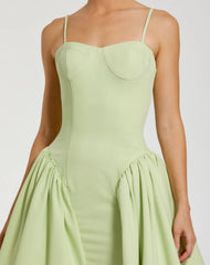 Green Sweetheart Neck Spaghetti Strap Mini Dress