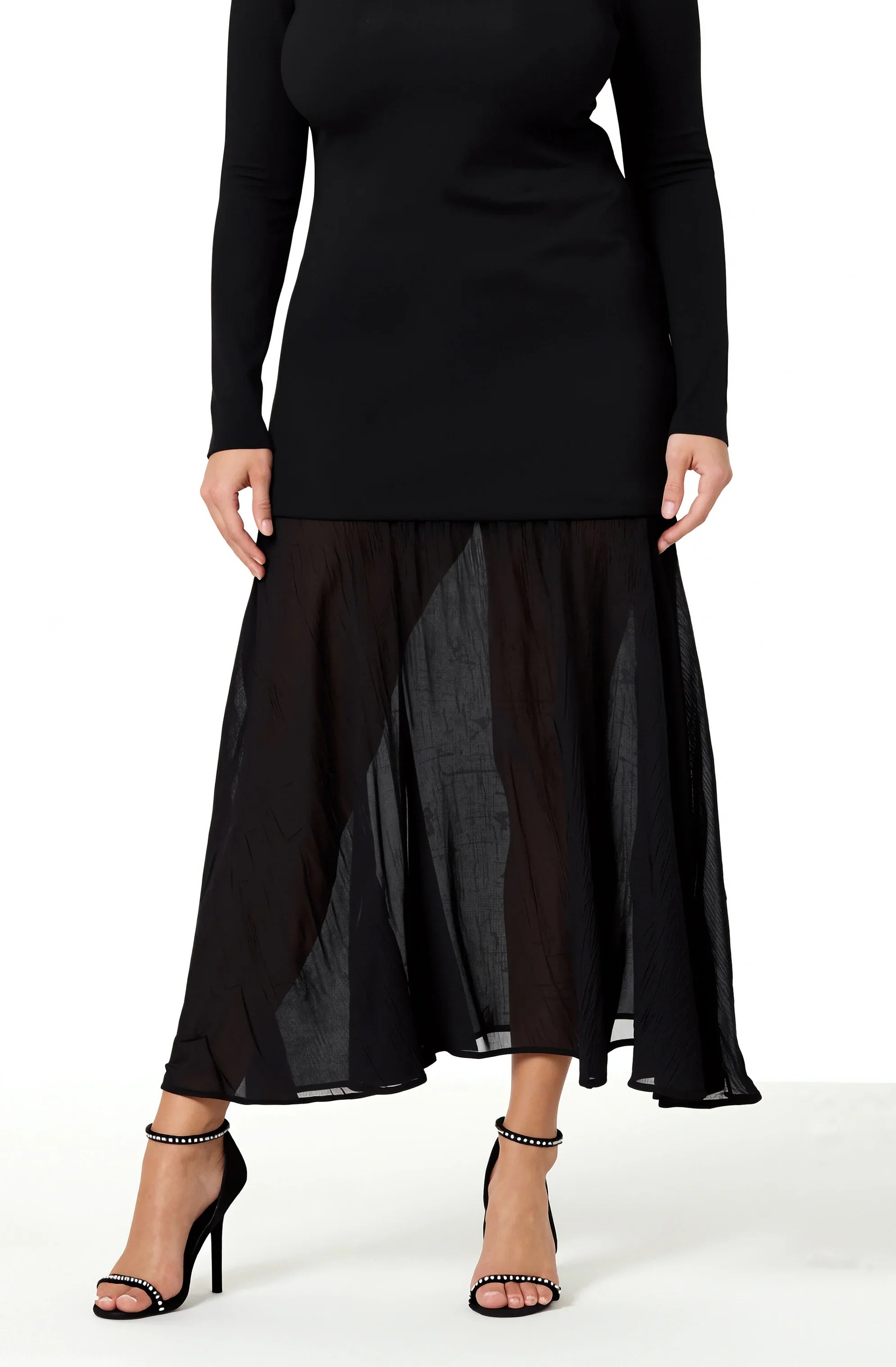 Lbruh Lidia Off-Shoulder Pleated Midi Dress