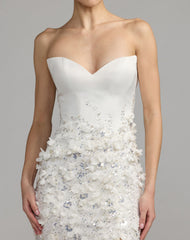 White 3D Floral Strapless Sweetheart Gown With Slit