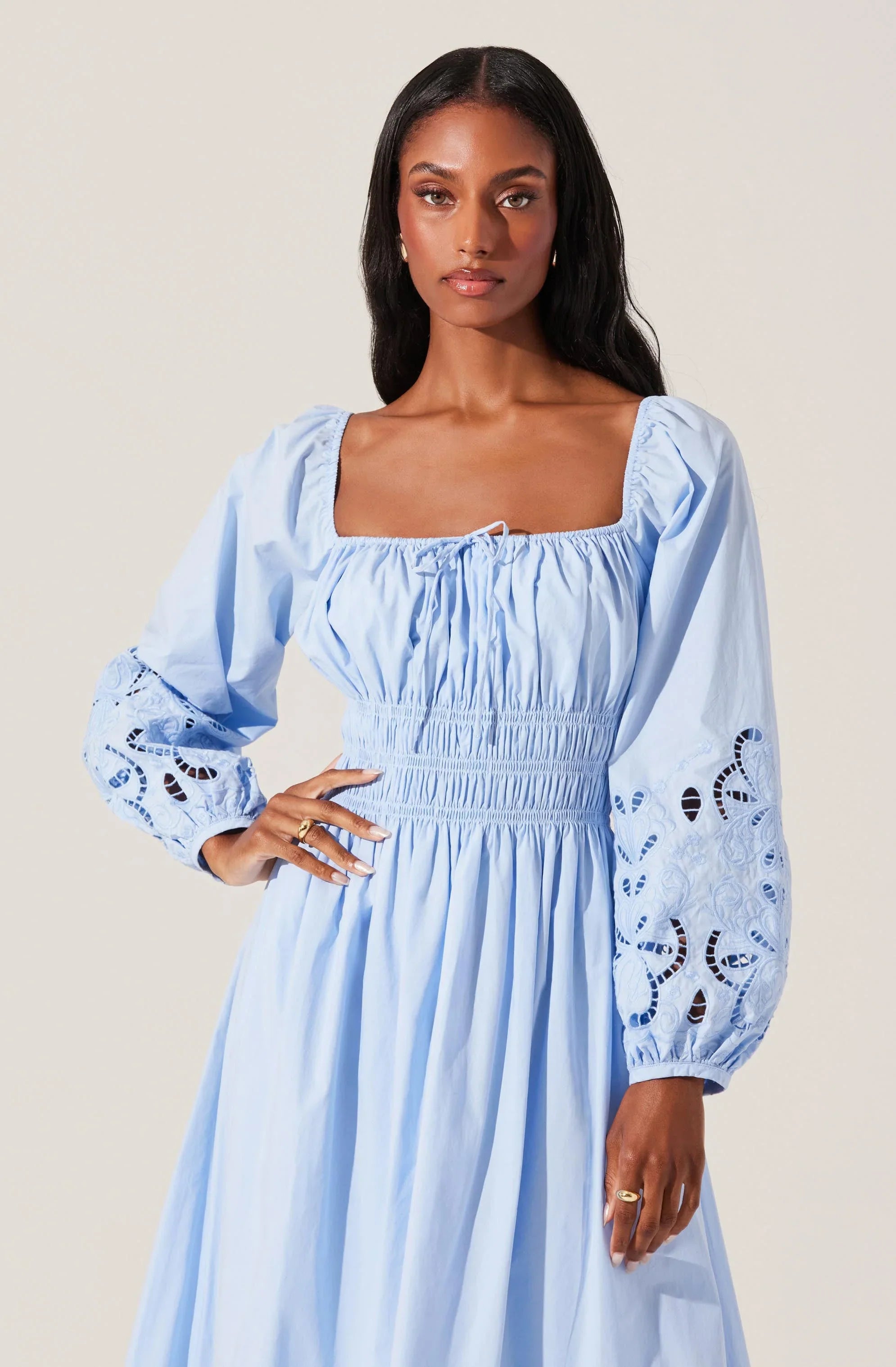 Lbruh Wisnia Eyelet Embroidered Dress