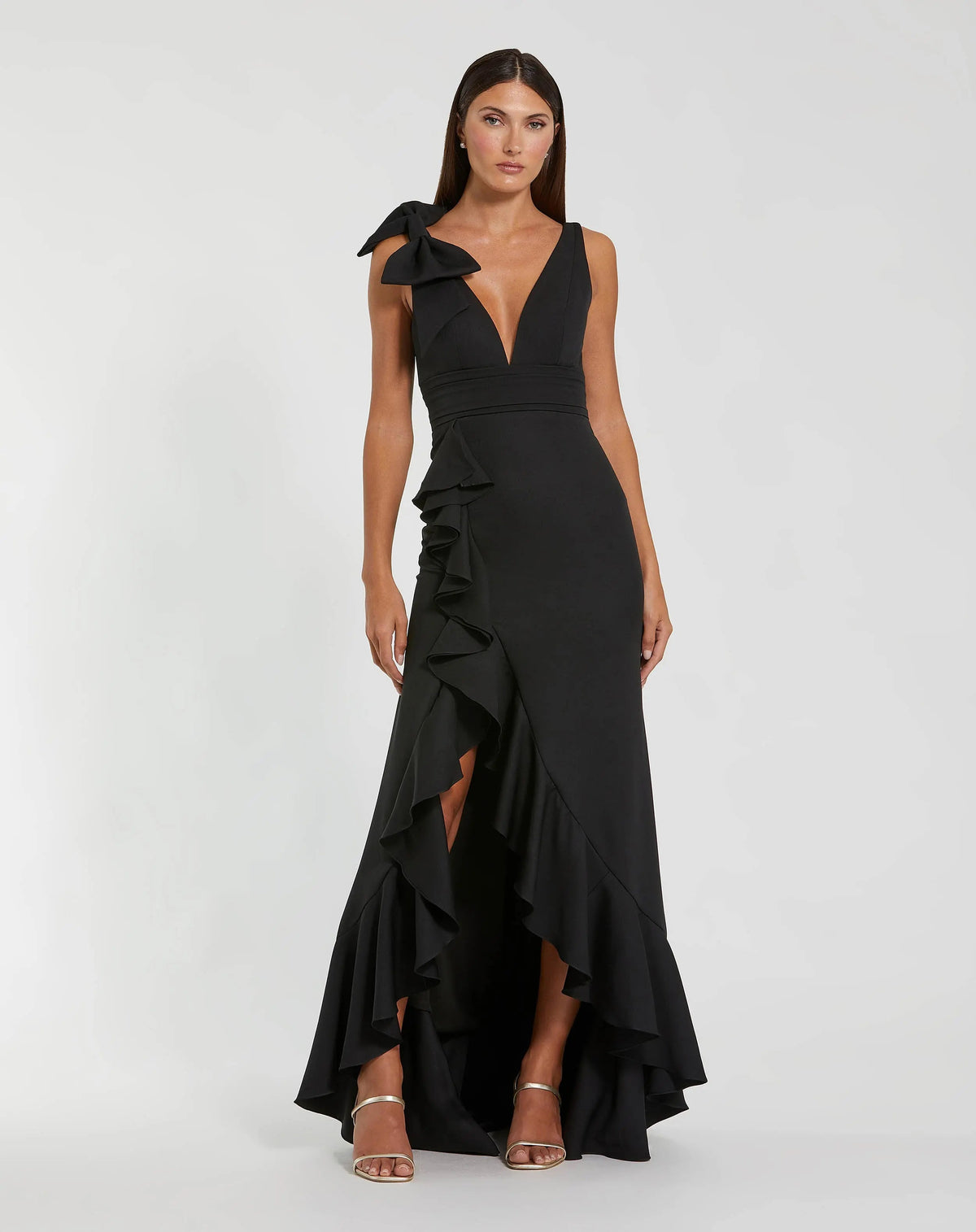 Sleeveless Ruffled V-Neck Gown With Bow
