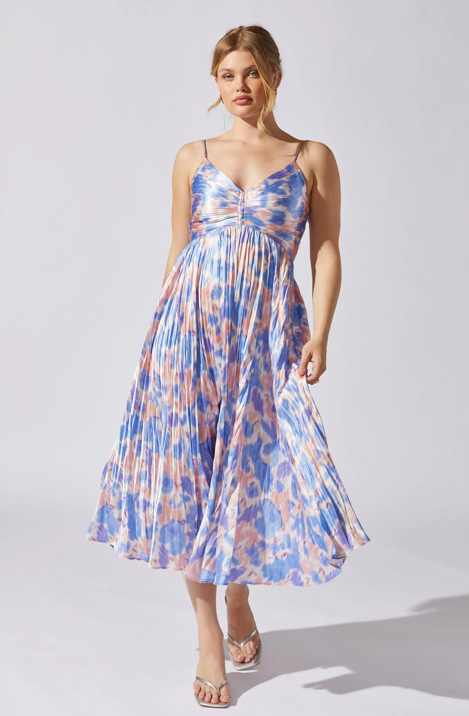 Lbruh Maeve Pleated Midi Dress