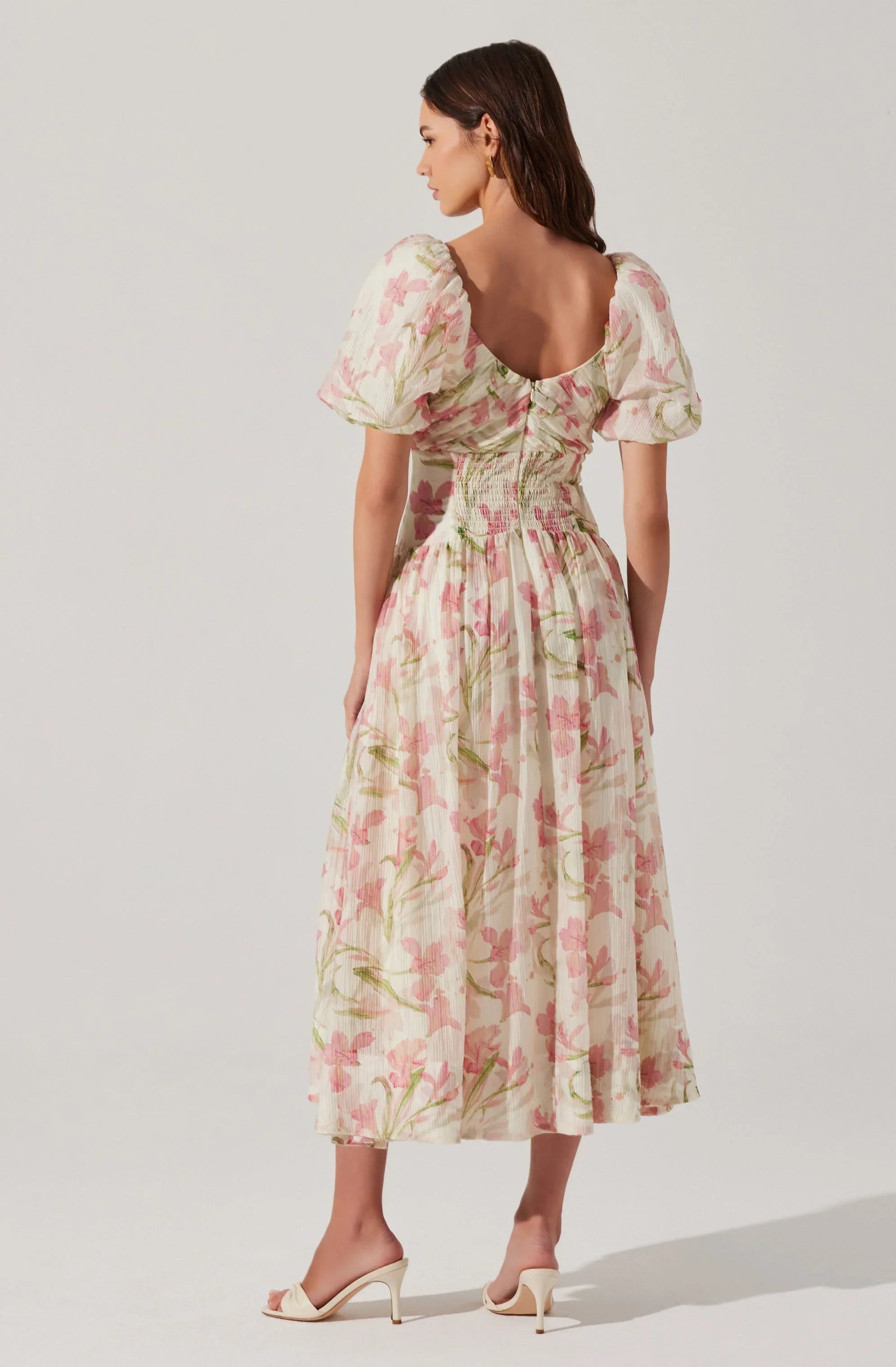 Lbruh Sasilia Floral Puff Sleeve Dress