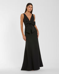 Black Crepe Sleeveless V-Neck Gown with Bow