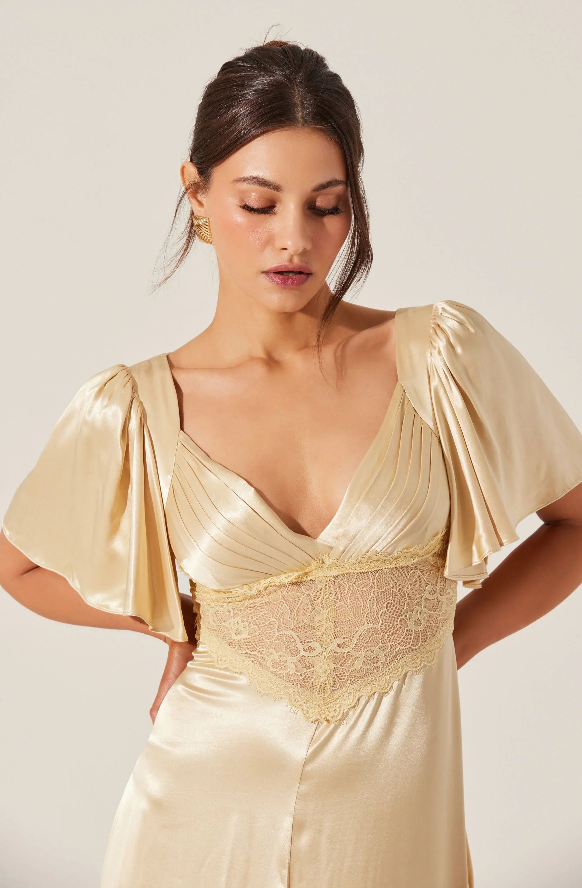 Lbruh Aurelia Satin V-Neck Midi Dress