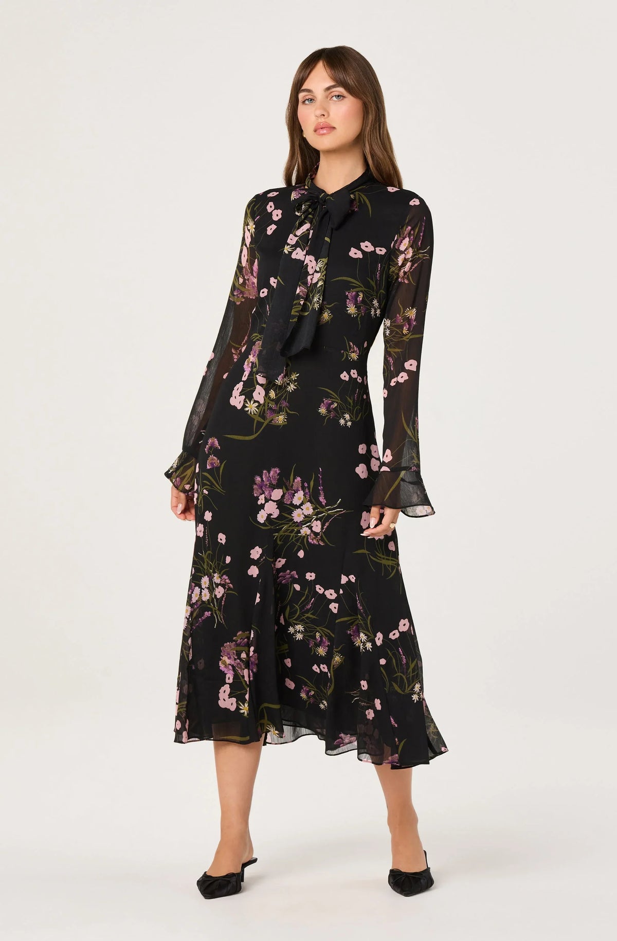 Lbruh Tie-Neck Ruffled Floral Midi Dress