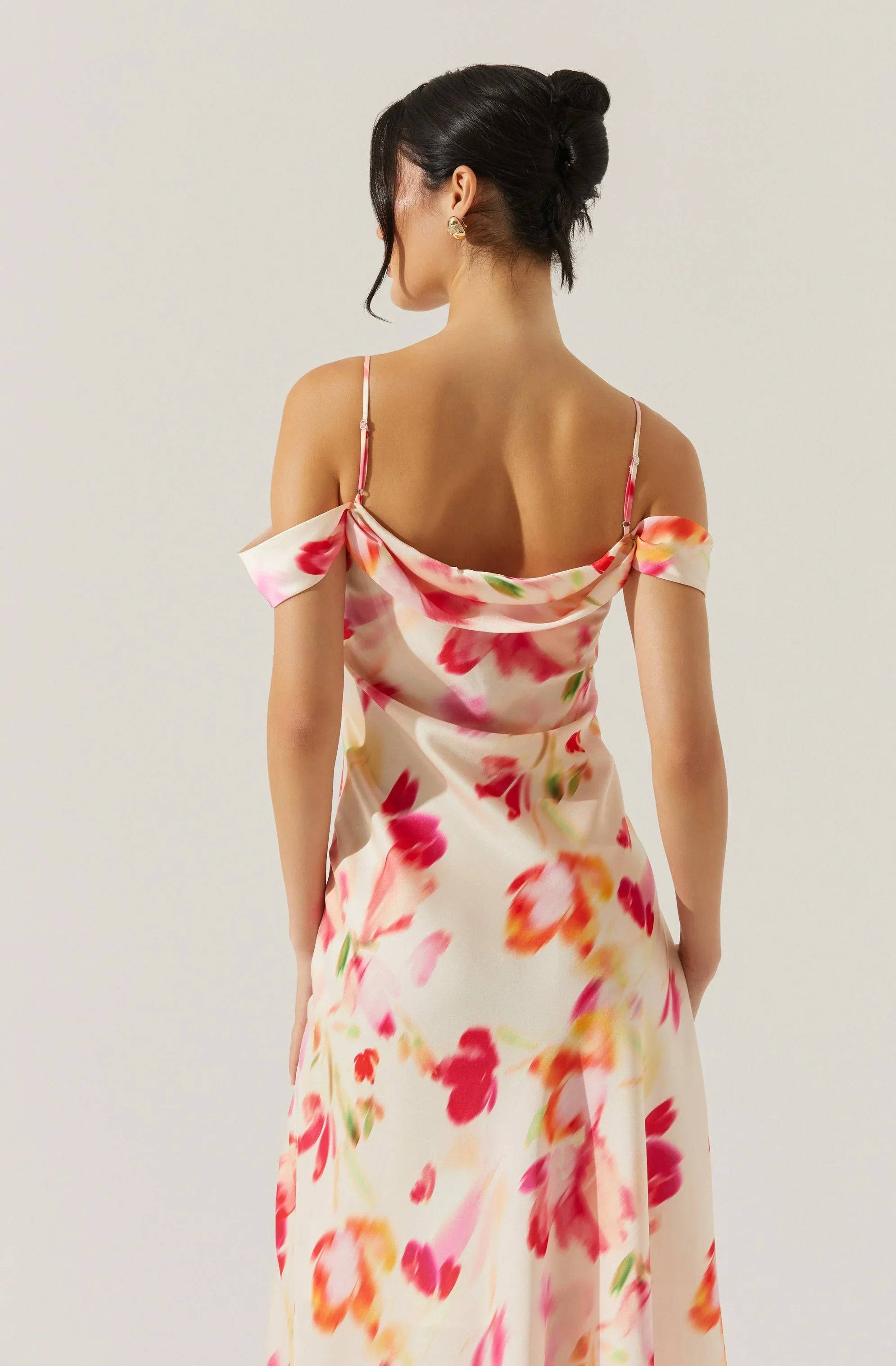 Lbruh Kitura Cold Shoulder Floral Maxi Dress
