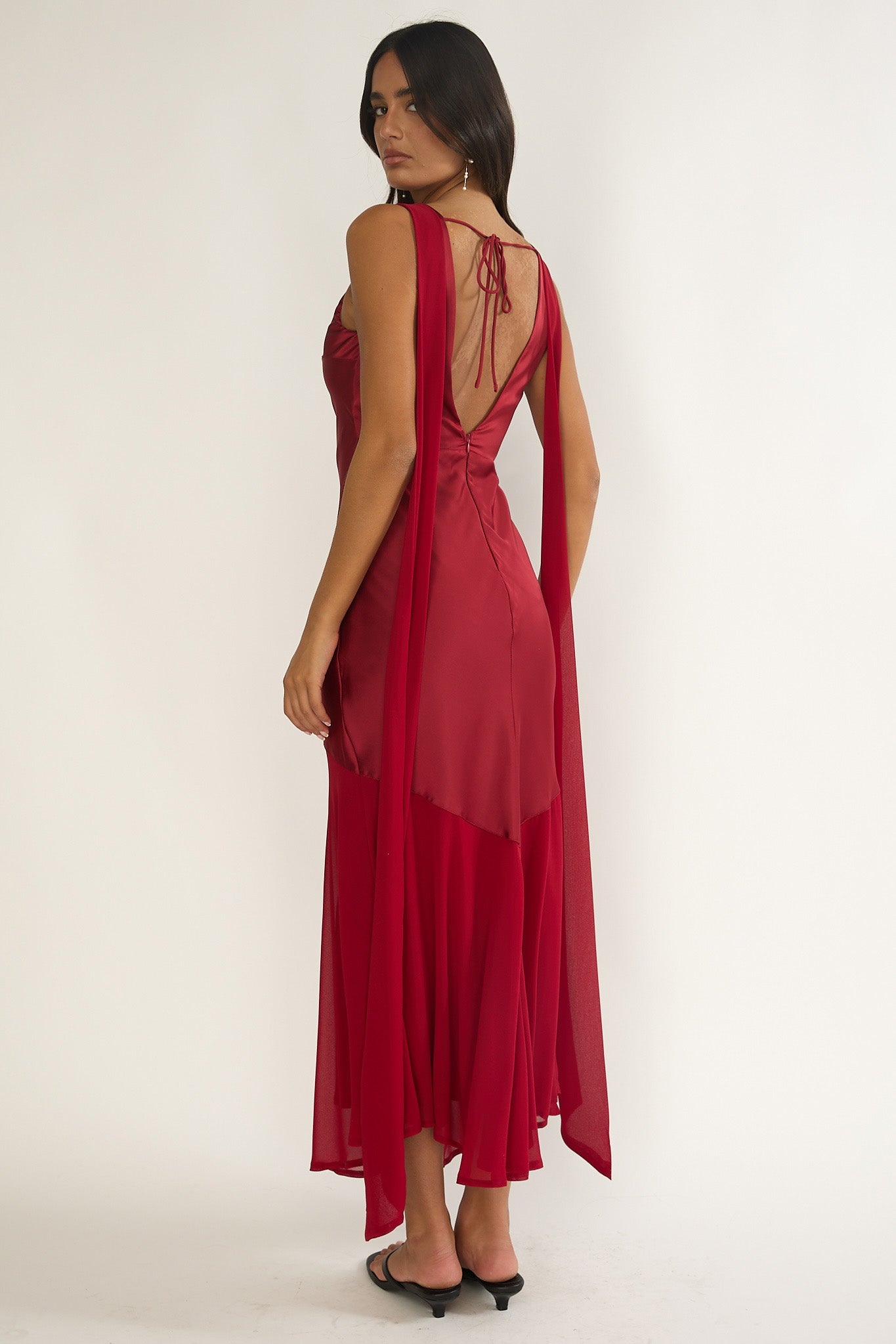 Veyla Shoulder Sash Maxi Dress Wine Secondary image