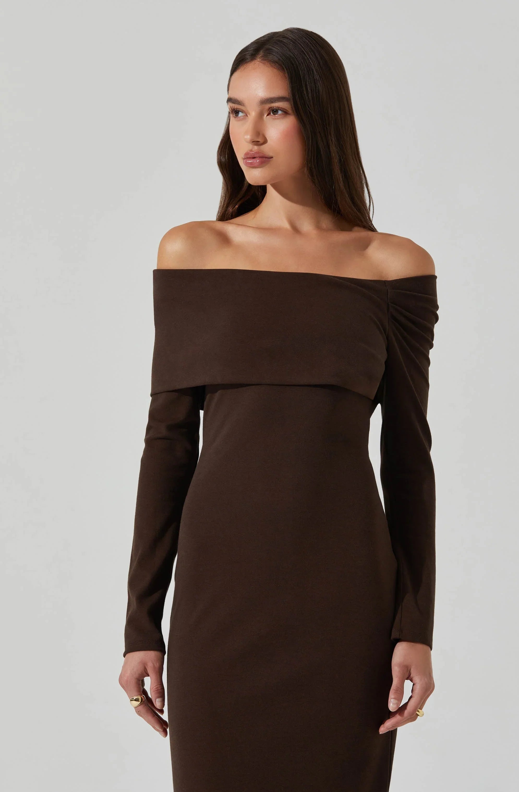 Lbruh Jada Off Shoulder Midi Dress