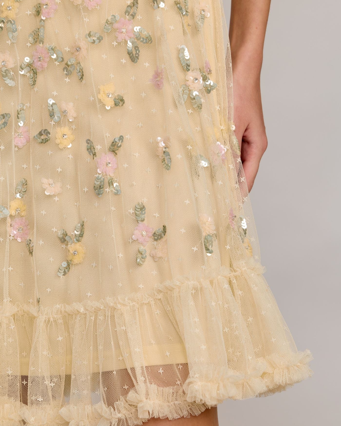 Yellow Sleeveless Sequin Embellished Dress