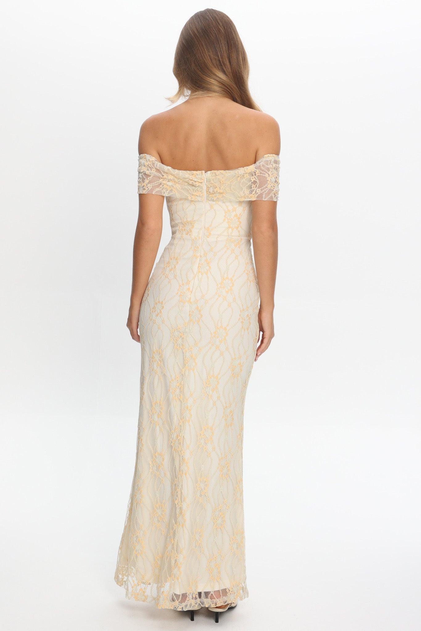 Tilda Off-Shoulder Maxi Dress Lace Butter Secondary image