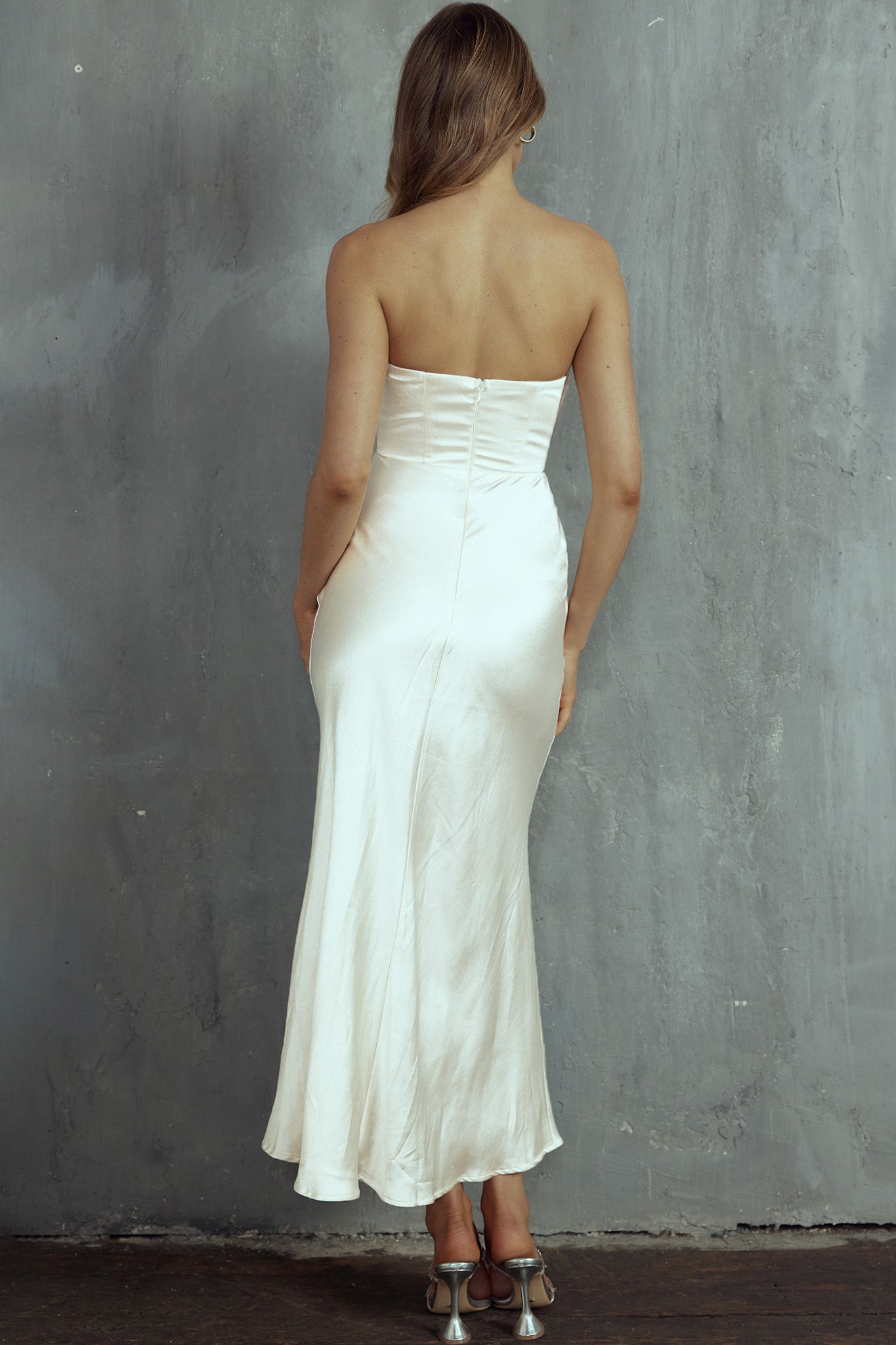 Yvette Wrap Neckline Midi Dress Oyster Secondary image