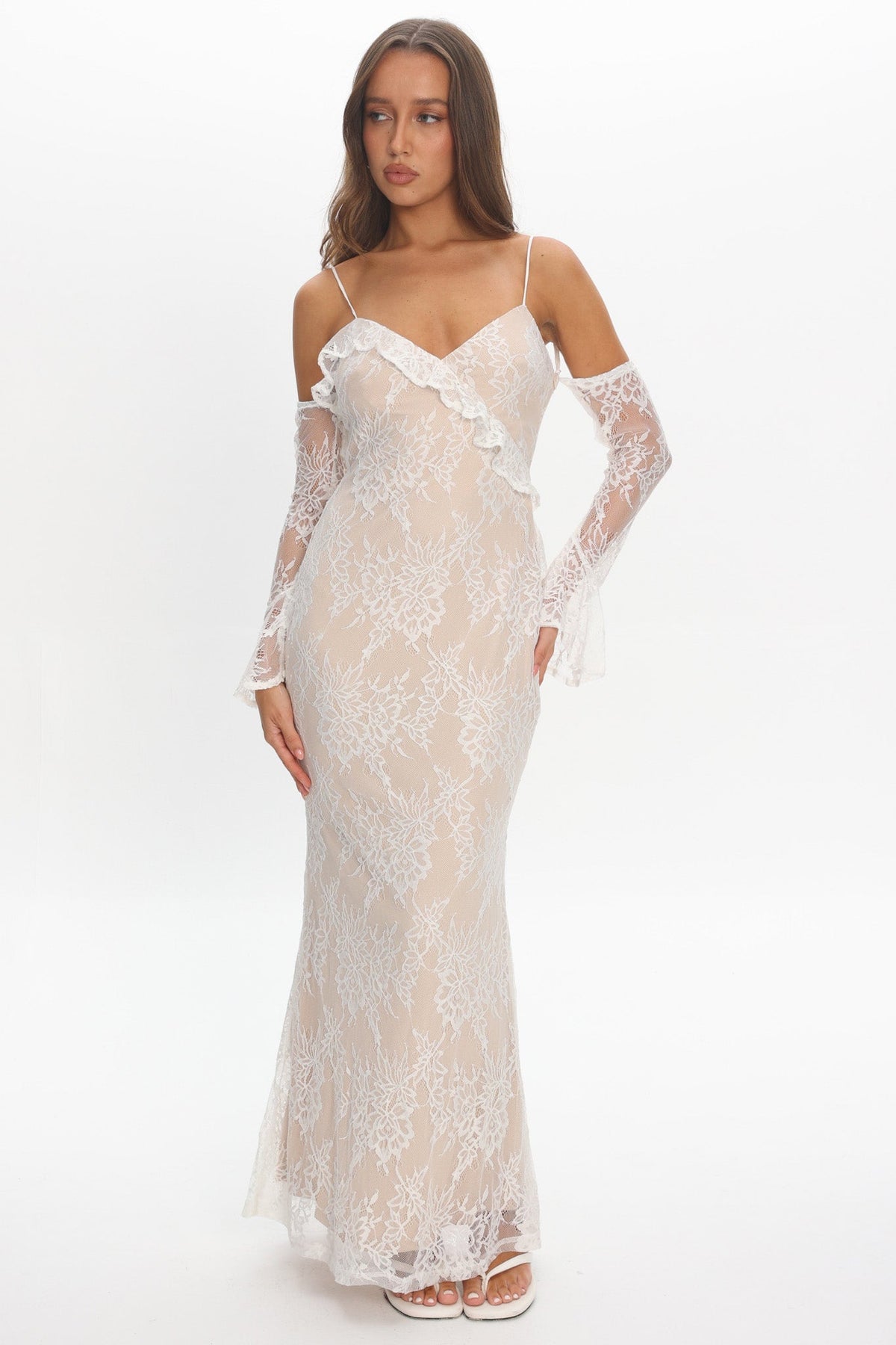 Zarah Off-Shoulder Sleeve Lace Maxi Dress White Main image