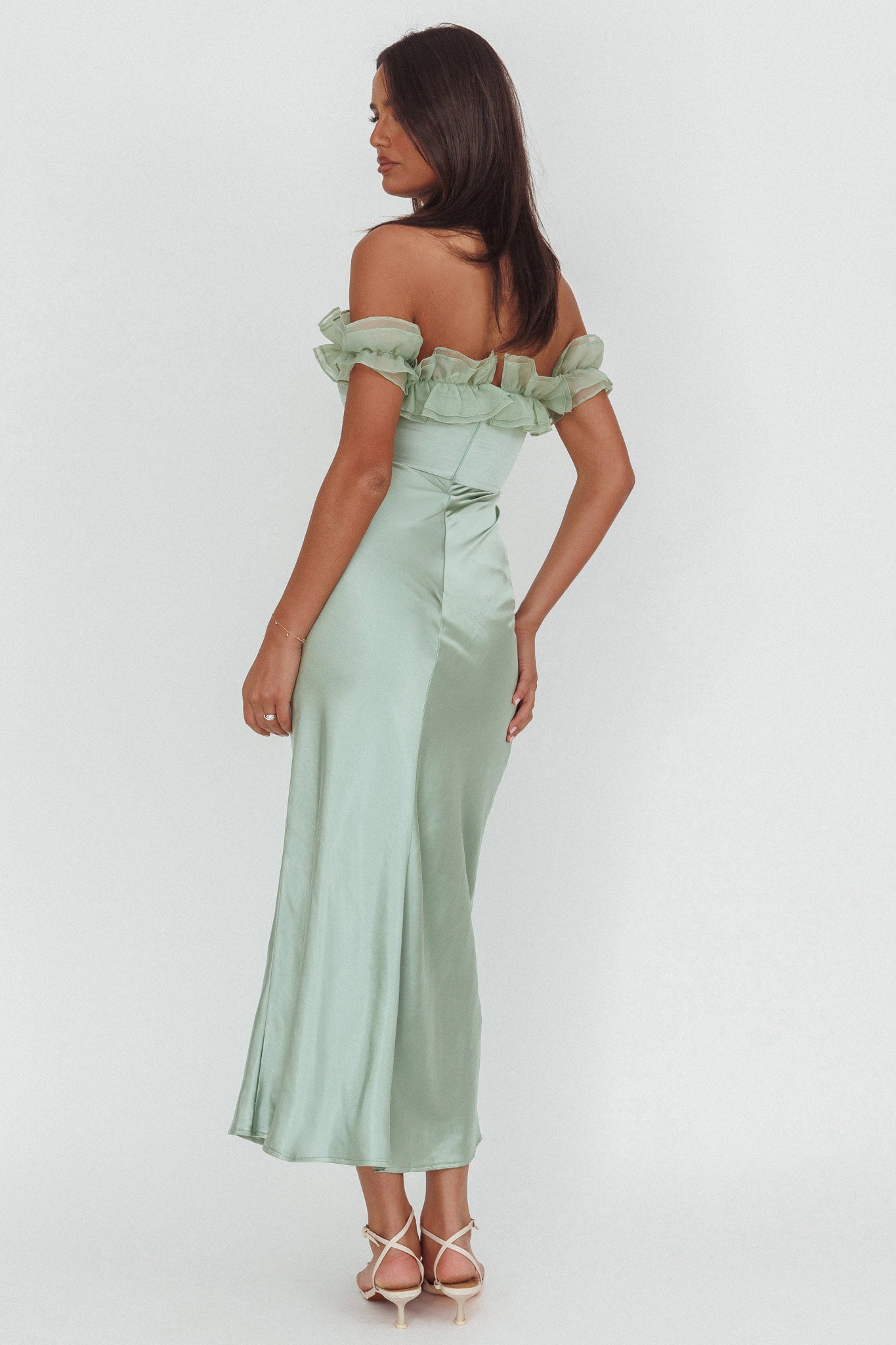 Summerfield Off-Shoulder Maxi Dress Pistachio Secondary image