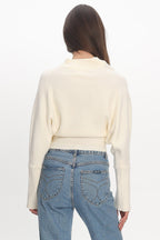Zyah Turtleneck Knit Sweater Cream