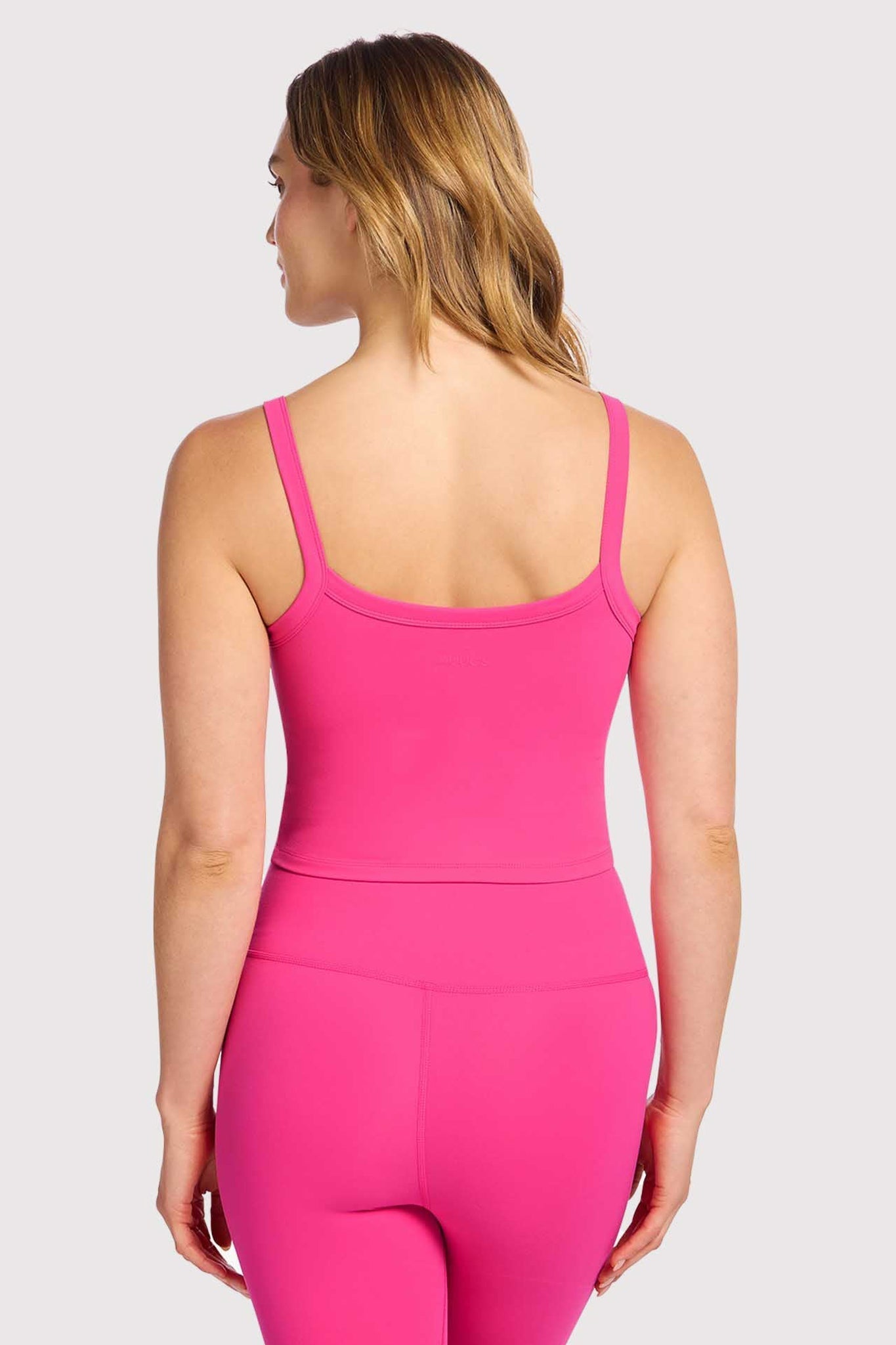 Elevate Scoop Tank | Fuchsia