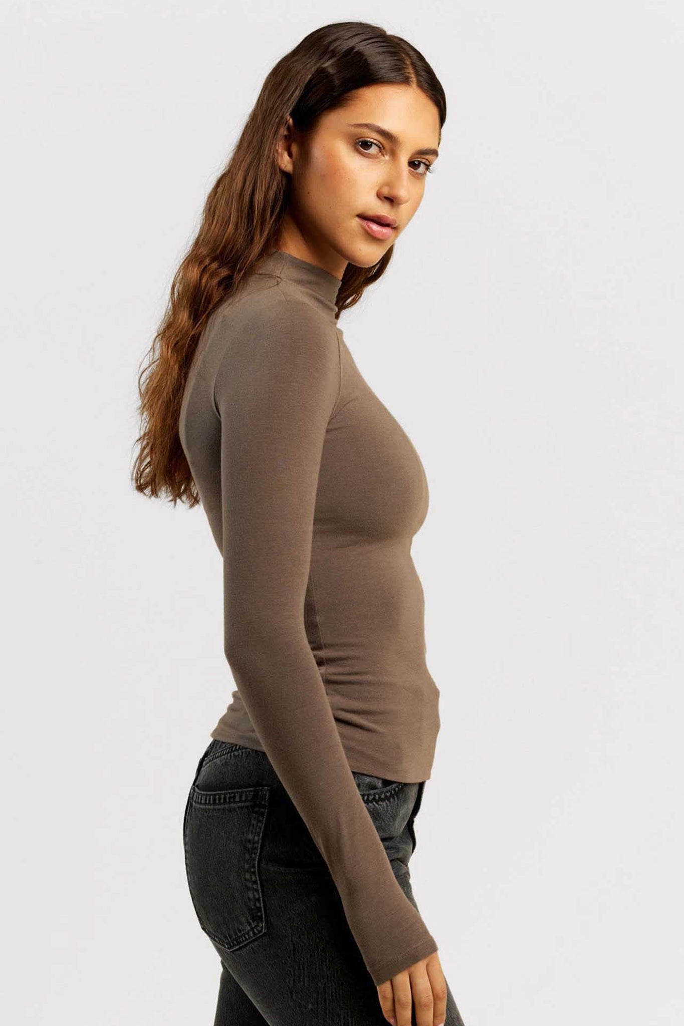 Cotton Stretch Long Sleeve Mock Neck Shirt | Mocha