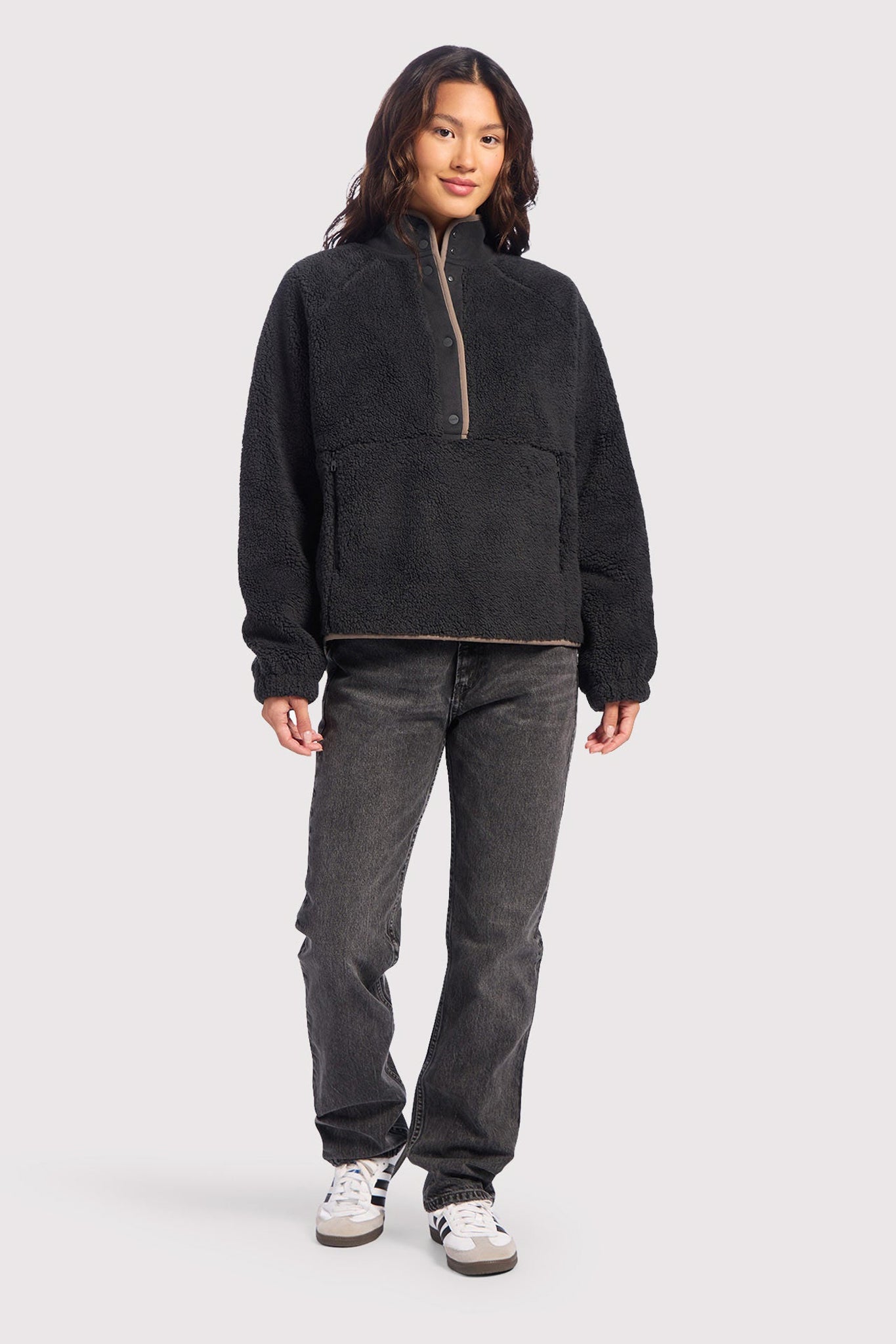 Summit Sherpa Pullover | Black