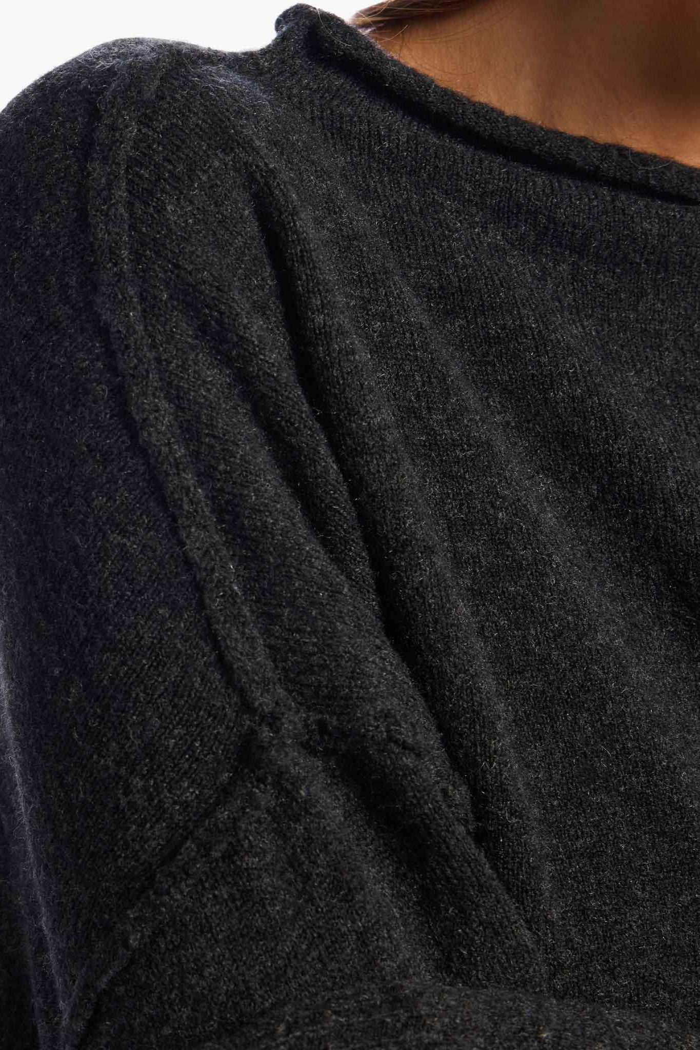 Cozy Knit Mockneck Sweater | Black