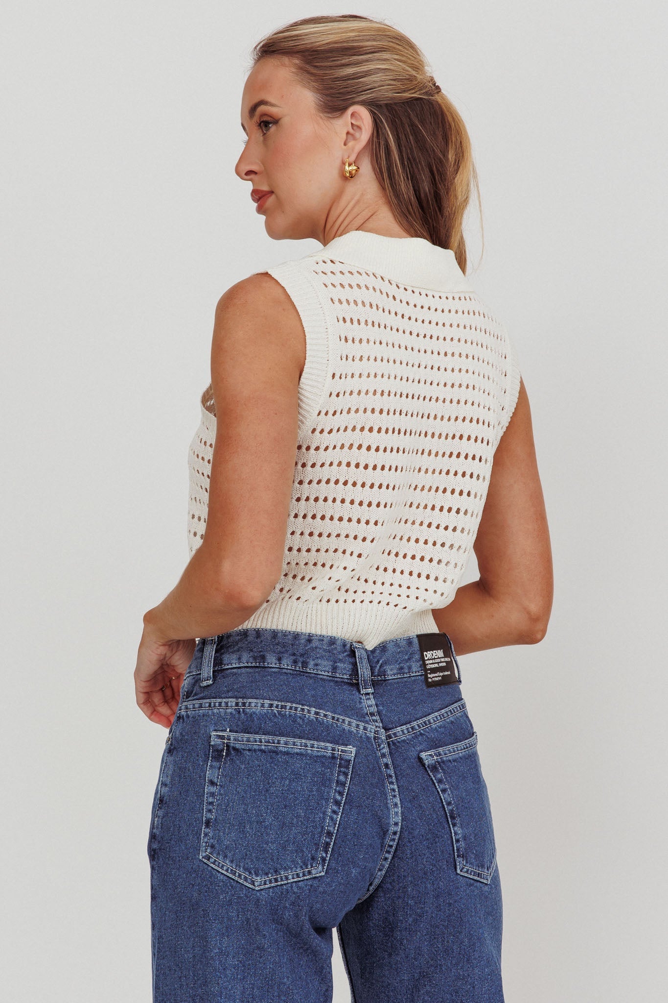Daithi Collared Sleeveless Knit Top Ivory Secondary image