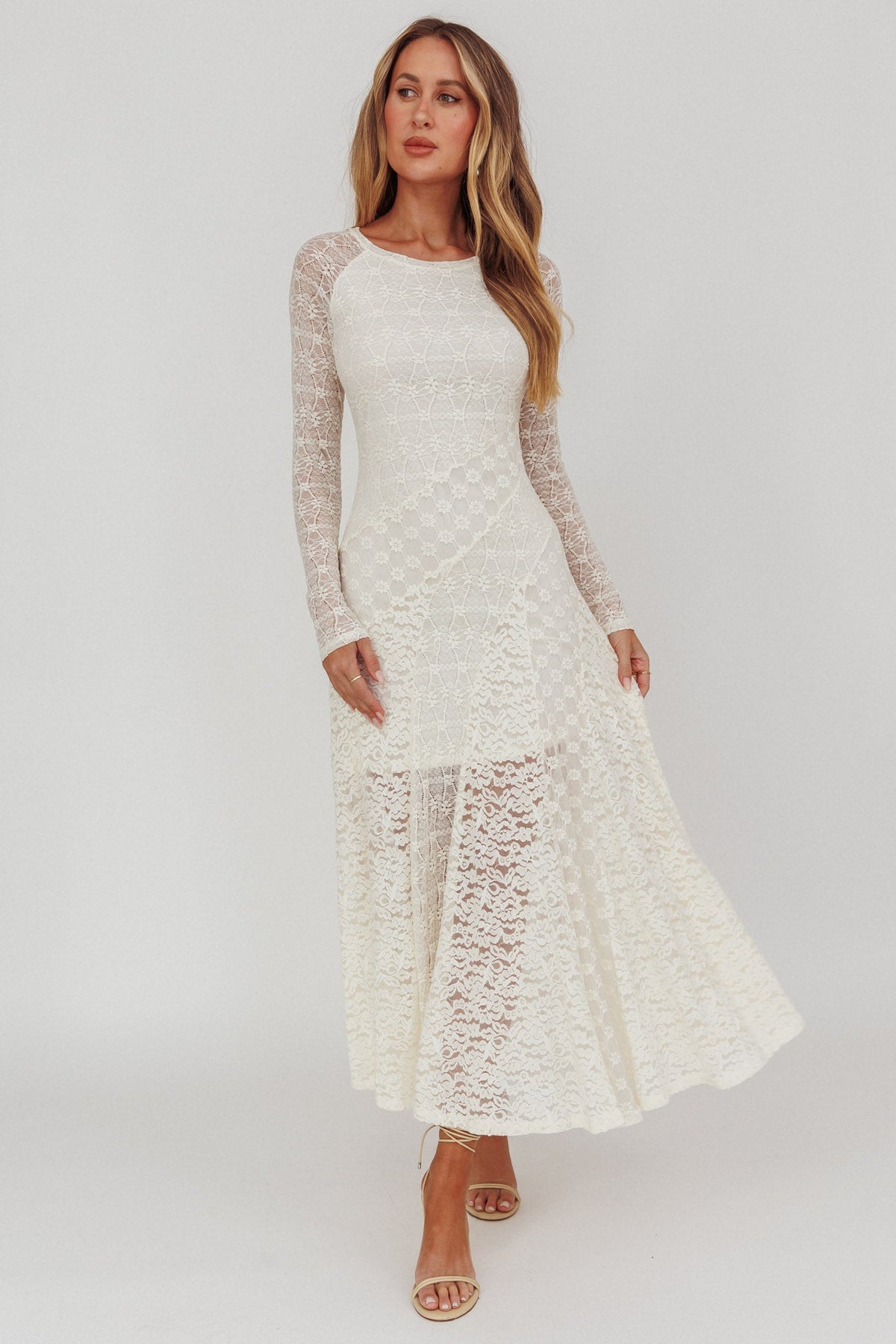 Tarly Long Sleeve Lace Maxi Dress Cream