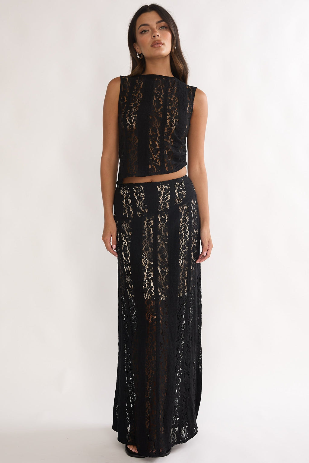 Eleesa Maxi Skirt Lace Black