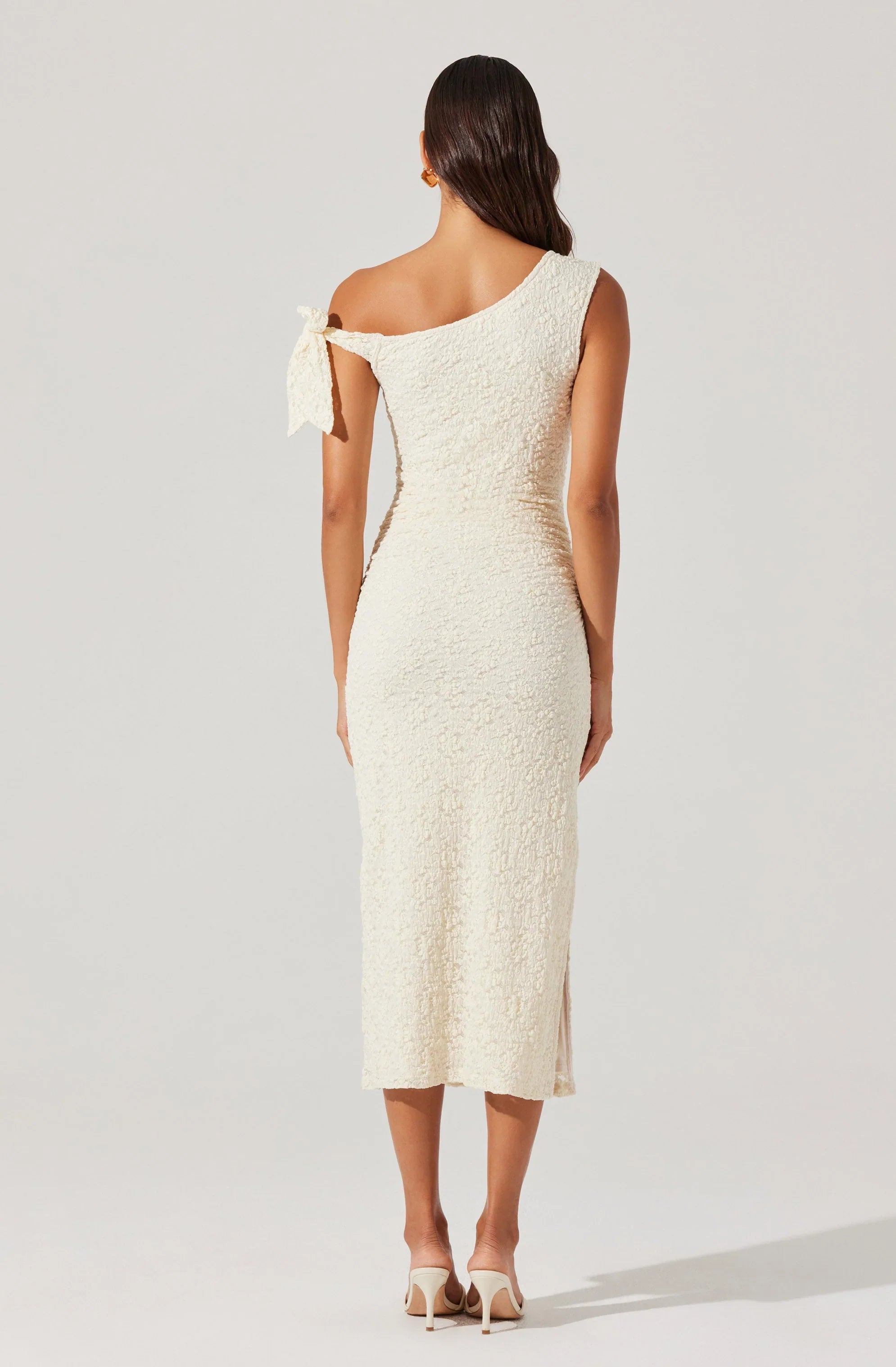 Lbruh Emely Off Shoulder Midi Dress