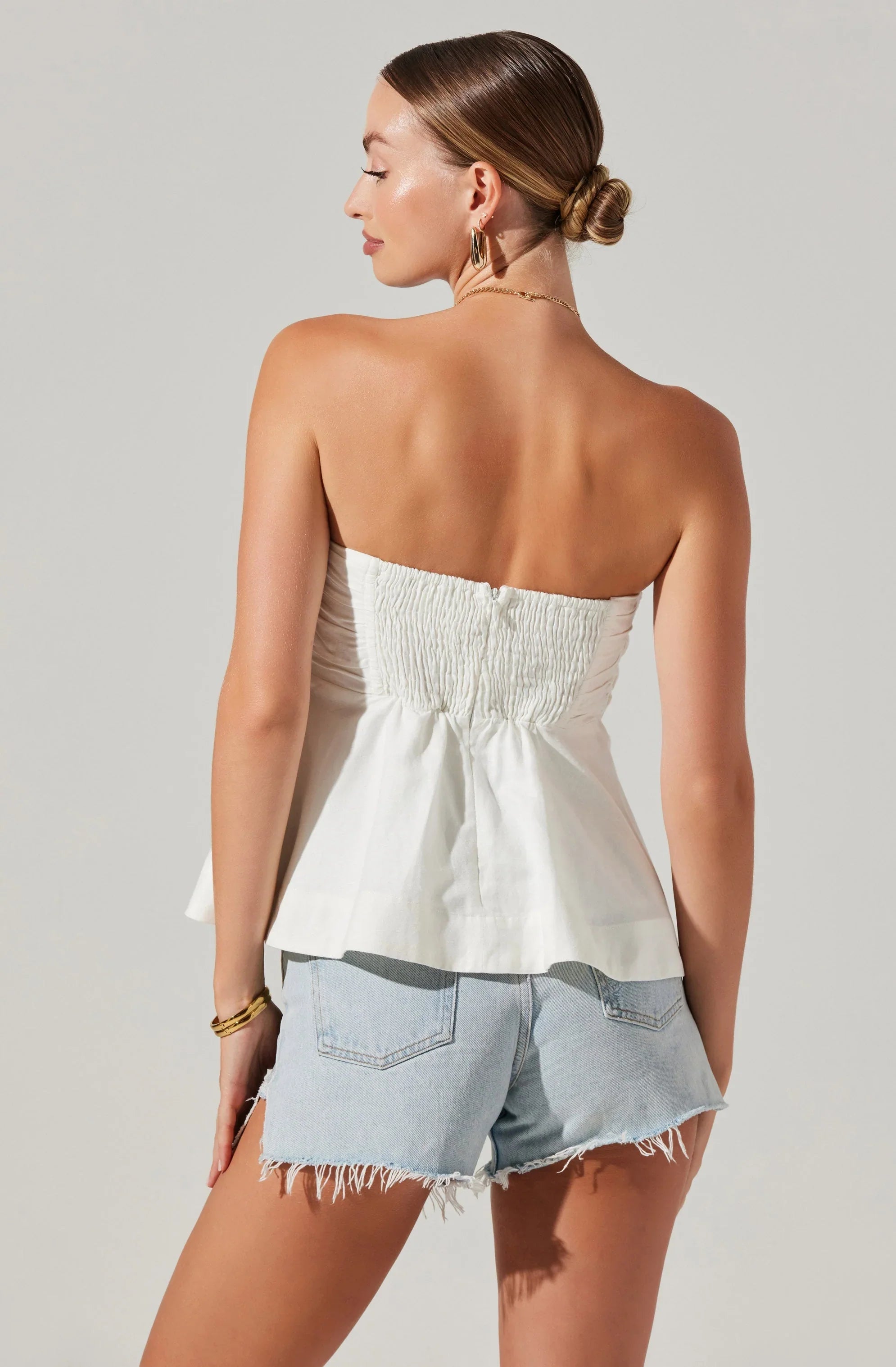 Inixyf Nerina Twist Front Strapless Top