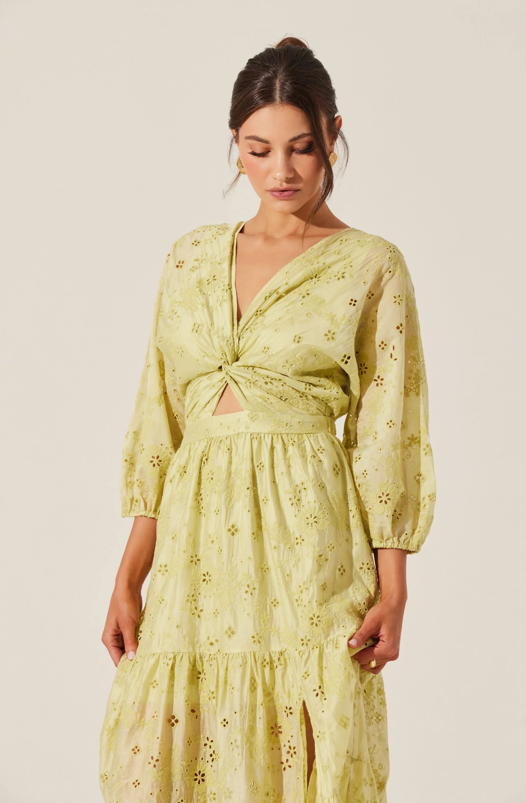 Lbruh Jesalyn Floral Eyelet Maxi Dress