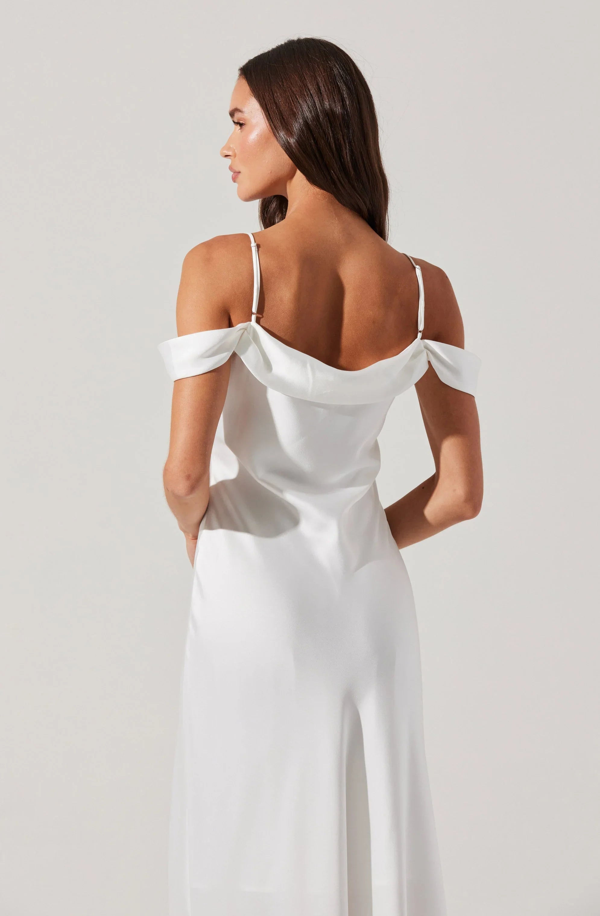 Lbruh Kitura Cold Shoulder Maxi Dress