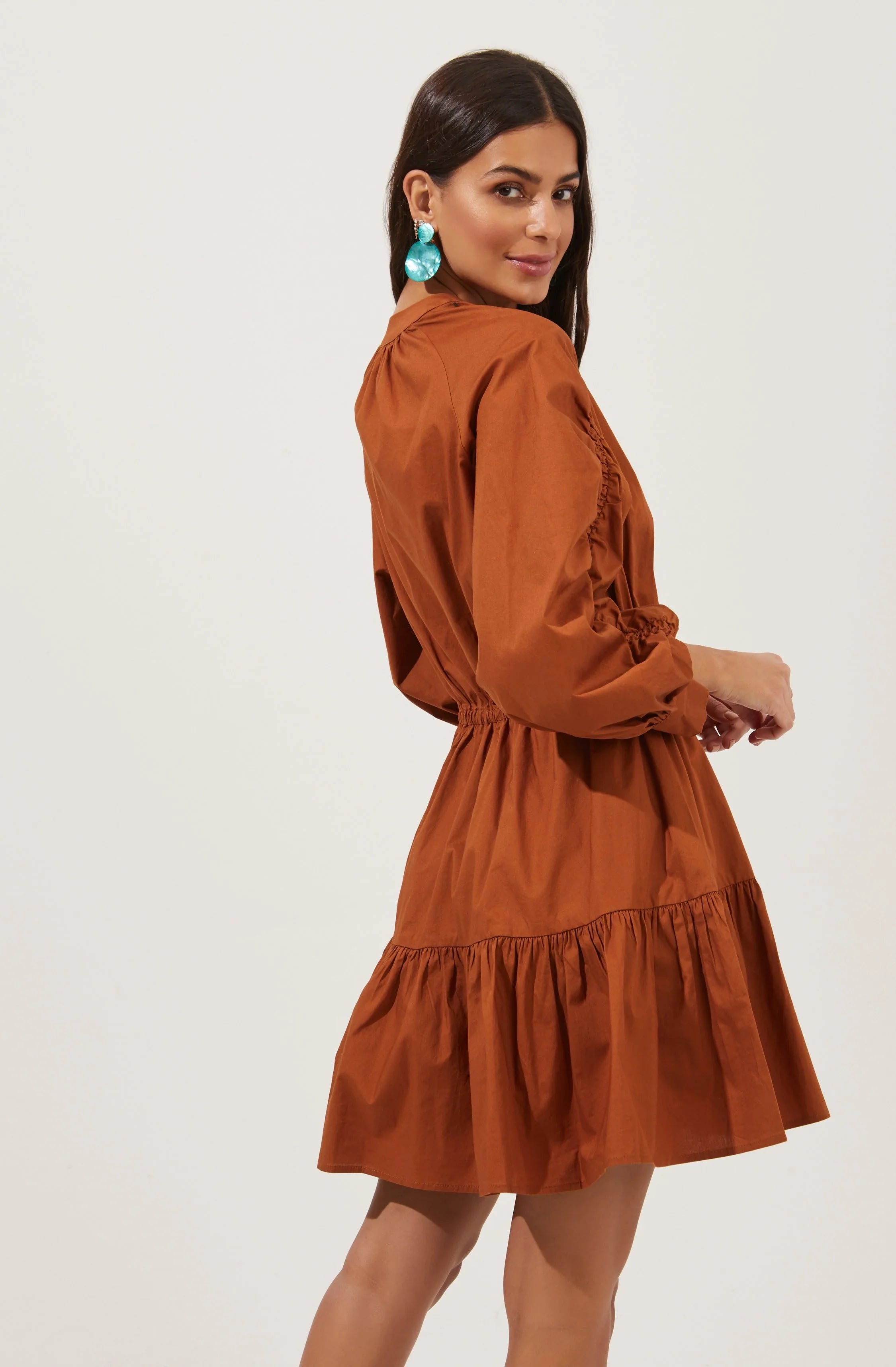 Lbruh Ruched Long Sleeve Dress