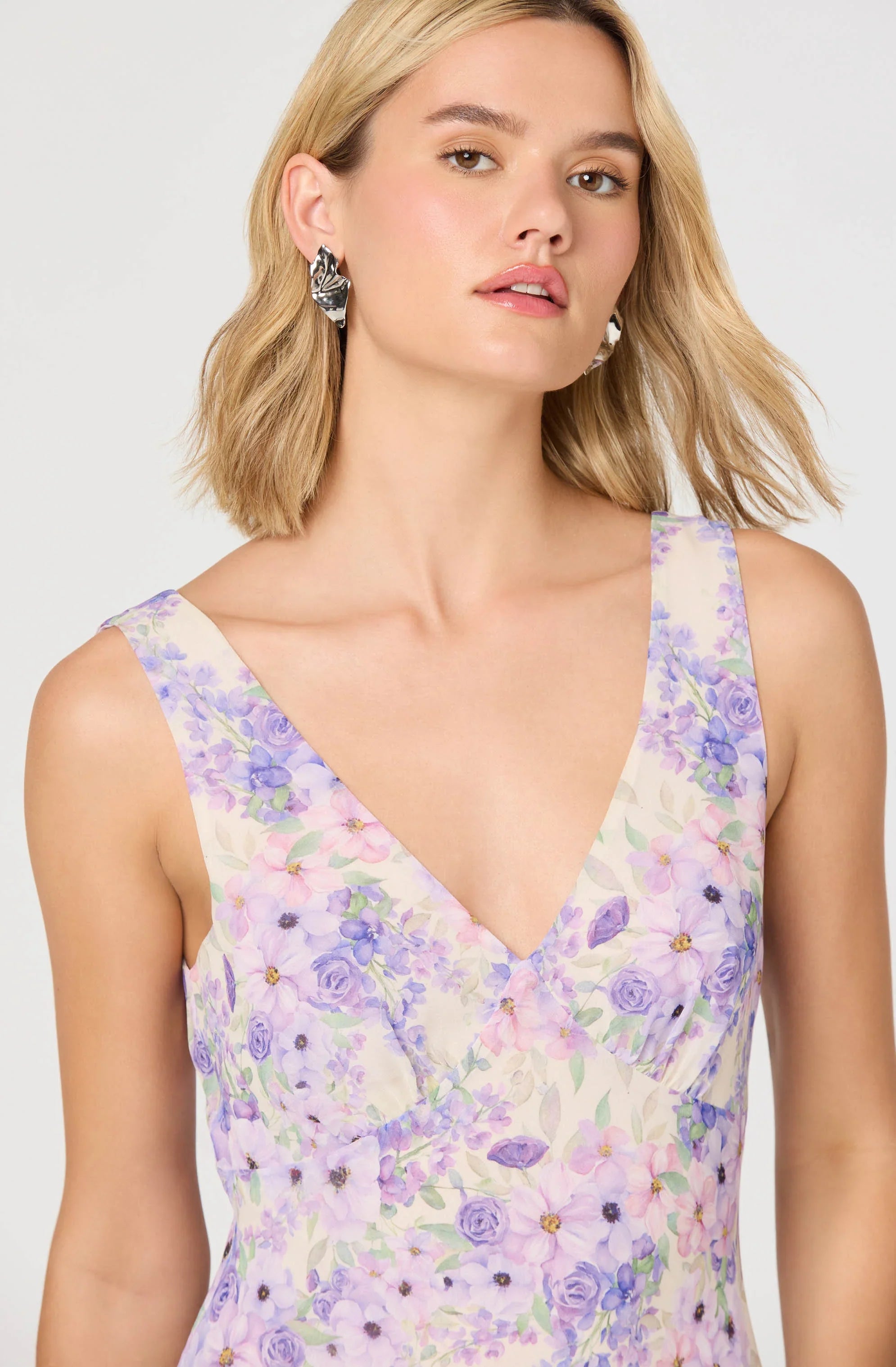 Lbruh Symone Floral Godet Midi Dress