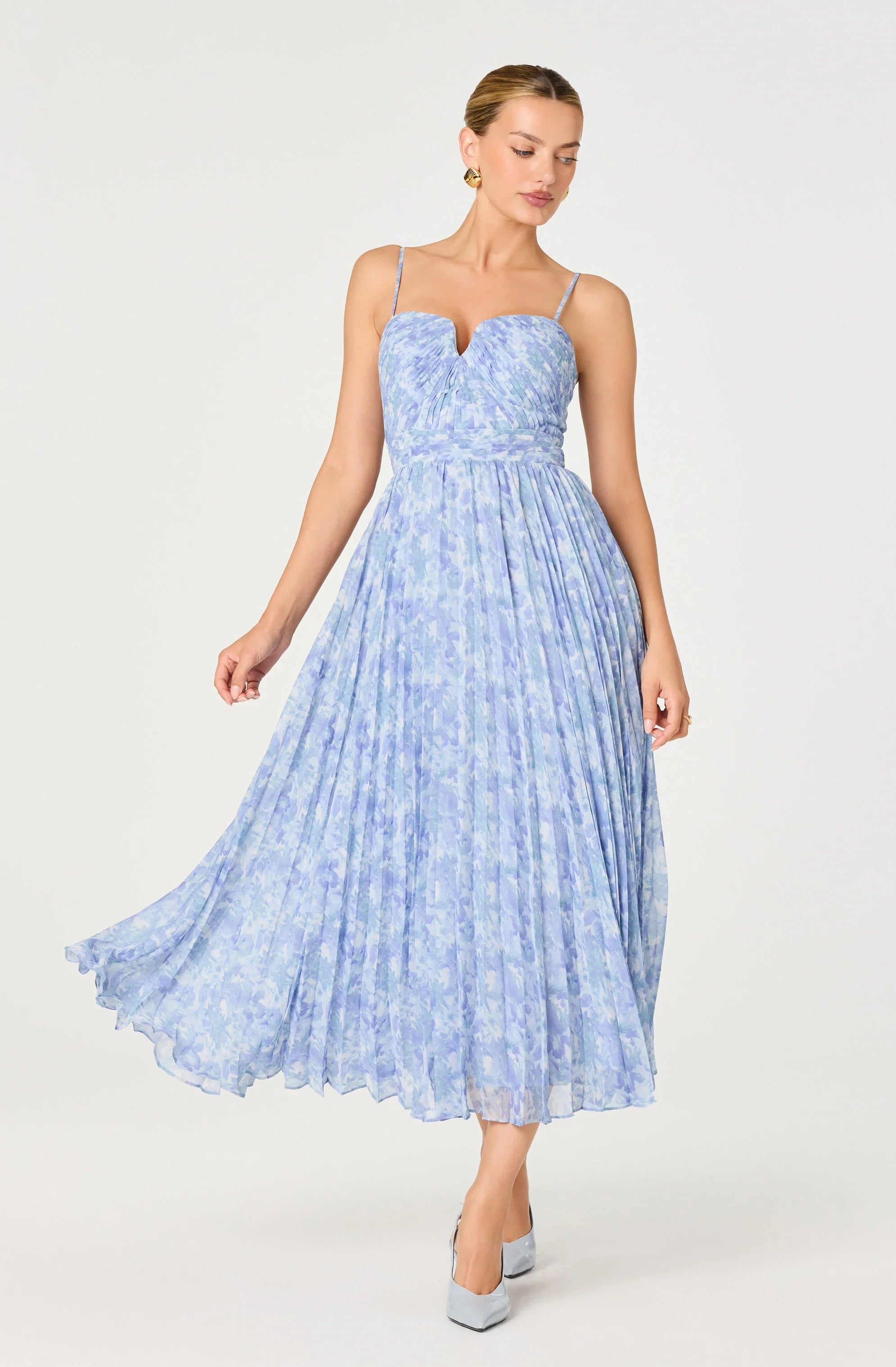 Inixyf Bayley Floral Pleated Maxi Dress