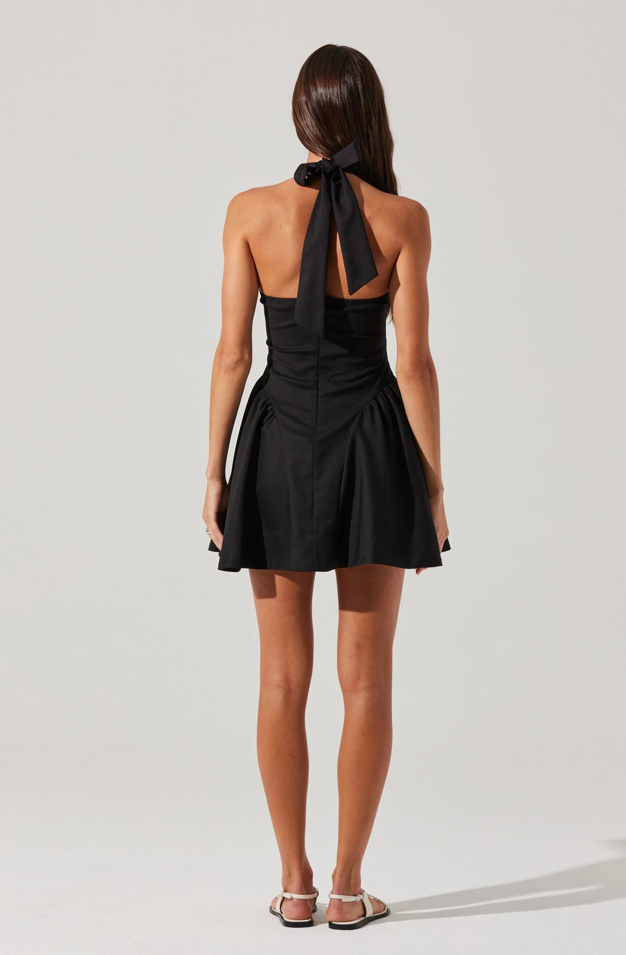 Lbruh Meana V-Neck Halter Mini Dress