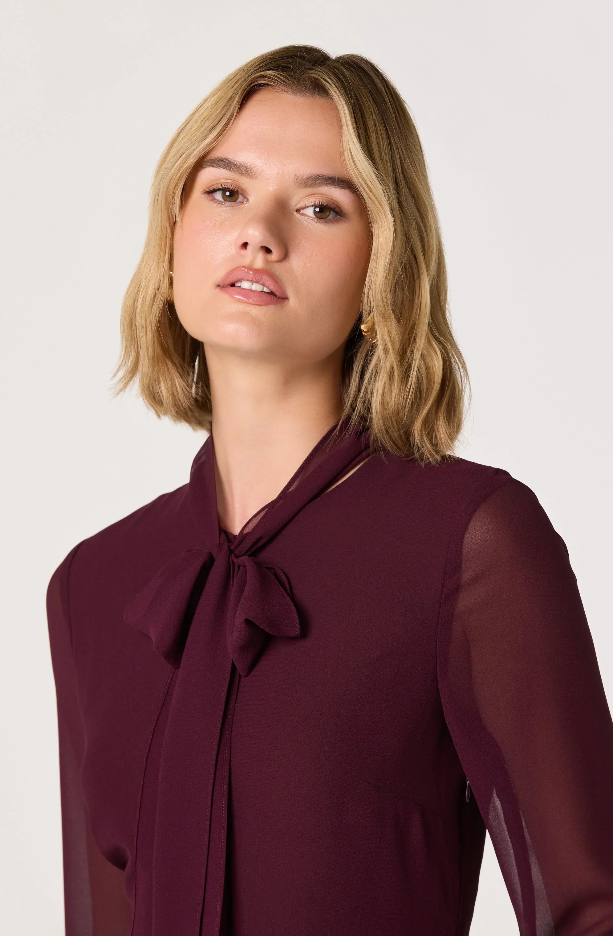 Lbruh Tie Neck Midi Dress
