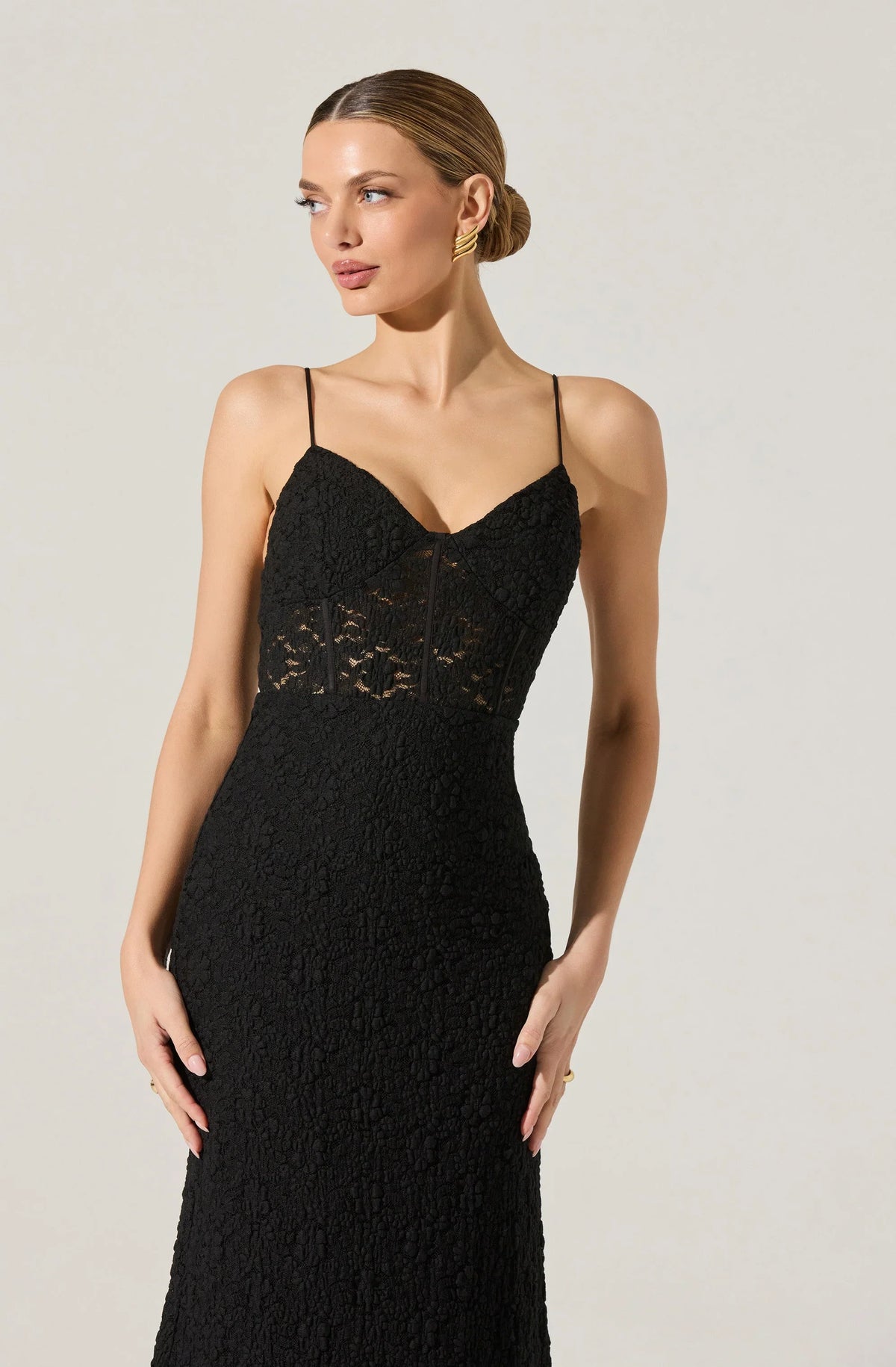Lbruh Floral Lace Knit Midi Dress