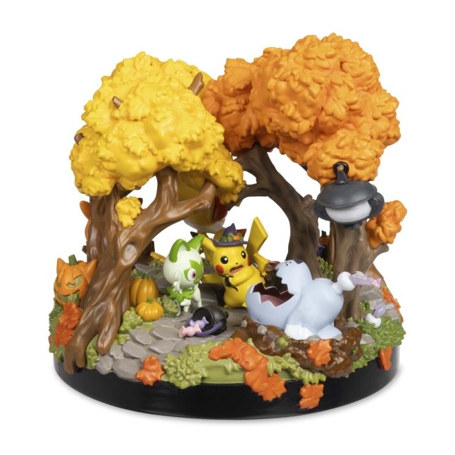 Spooky Forest Stroll Pokémon Halloween Figure Main image