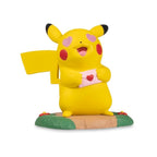 Pikachu Moods: Love Figure